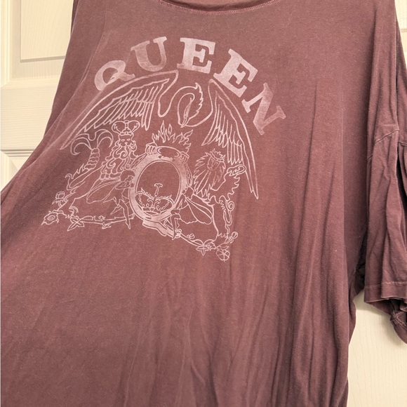 American Eagle Outfitters Cocoa Brown Tee - Picture 8 of 9